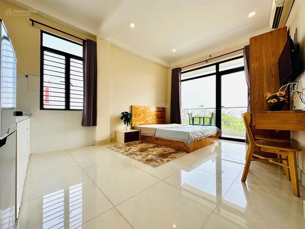 Cho thuê cc mini ban công q4 ngay cầu kênh tẻ, đại học luật/ nguyễn tất thành, chợ xóm chiếu