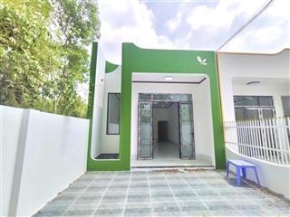 Chủ kẹt tiền bán nhà 125m2 giá 1tỷ đ.gia huỳnh, trảng bàng, tây ninh, sổ riêng