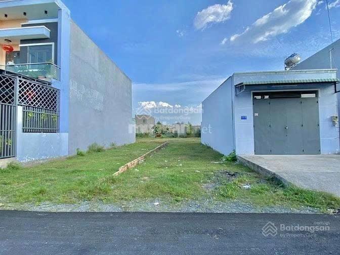 Gấp đất ngộp, cần bay nhanh  full thổ cư, đường lê thị nghĩ, củ chi, 800tr, dt 117m2sổ hồng riêng