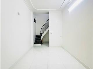 Nhà ngộp , cần bán ngay  đường tô hiệu , xã thái mỹ , củ chi dt 110m2  giá 1 tỷ ( thương lượng )