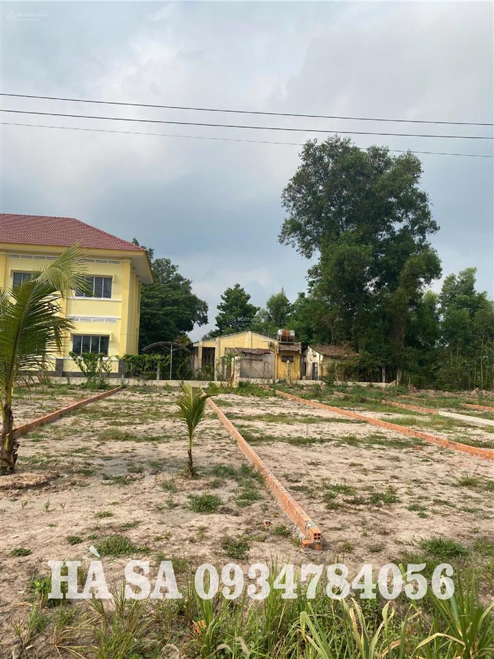 Chủ cần xoay vốn cần bán nhanh ,bán gấp đất đường thanh niên xã thái mỹ , dt 200m2, giá 800tr shr