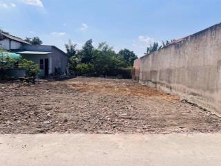Chủ gửi bán nhanh lô đất  nguyễn văn khạ  120m2  900tr , thổ cư  shr