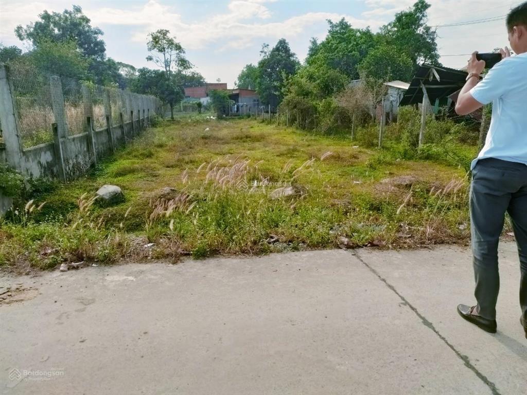 Giá sập sàn ! đất 200m2 củ chi chỉ 900 triệu  cơ hội vàng cho người nhanh tay