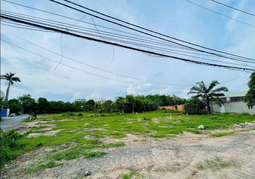 Chủ kẹt tiền bán gấp lô góc 2 mặt tiền nguyễn văn khạ 400m chỉ 1 tỷ 5