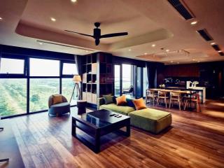 Chỉ 13.2 tỷ  căn hộ cao cấp 152m2 có thang máy riêng tòa park premium  kđt ecopark