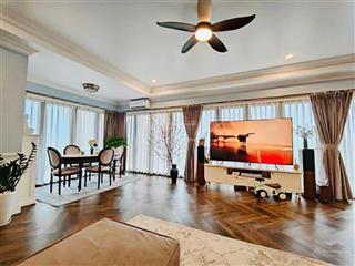 Căn vip park premium 170m thang máy riêng vào tận nhà view trực diện sân golf độc bản