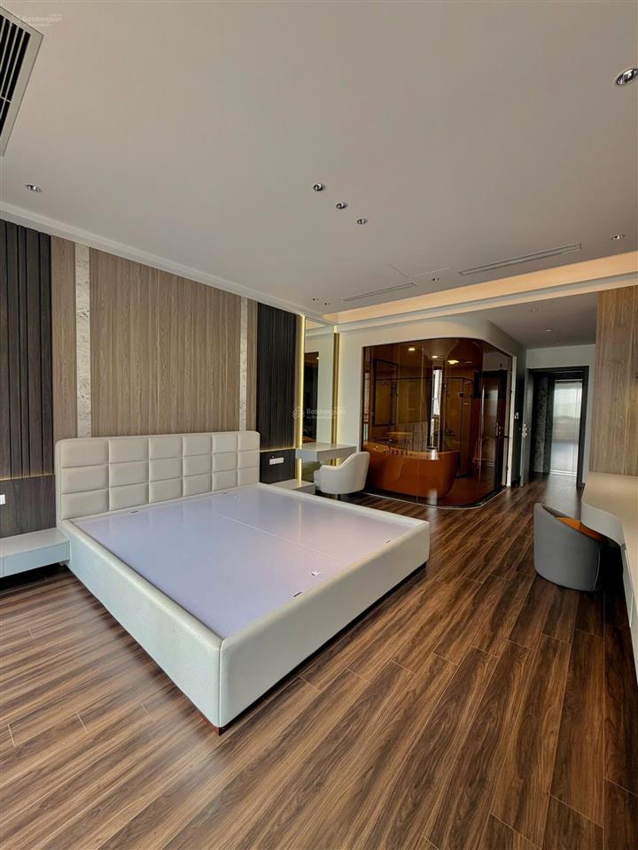 Bán nhà 7 tầng thang máy phố tân thụy, phúc đồng, long biên.
hàng xóm vinhomes.