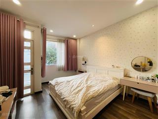 Bán nhà view công viên cư xá nguyên hồng 4x16m, 3 tầng sân thượng, đường xe hơi