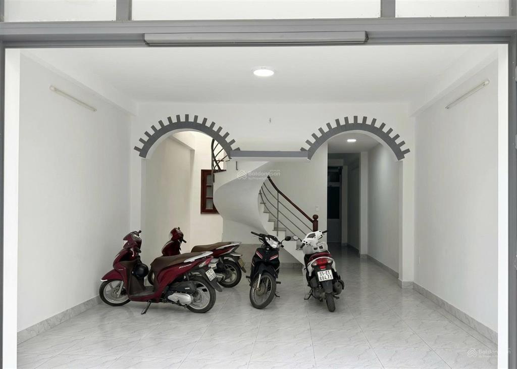 Nhà có sãn thu nhập  diện tích đẹp 5x20m gần công viên bình lợi 14.x tỷ