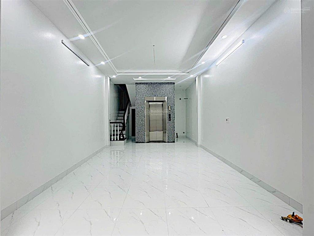 Bán nhà lê thanh nghị, hai bà trưng  42m2, 5 tầng, thang máy, sát phố, giá 11.6 tỷ