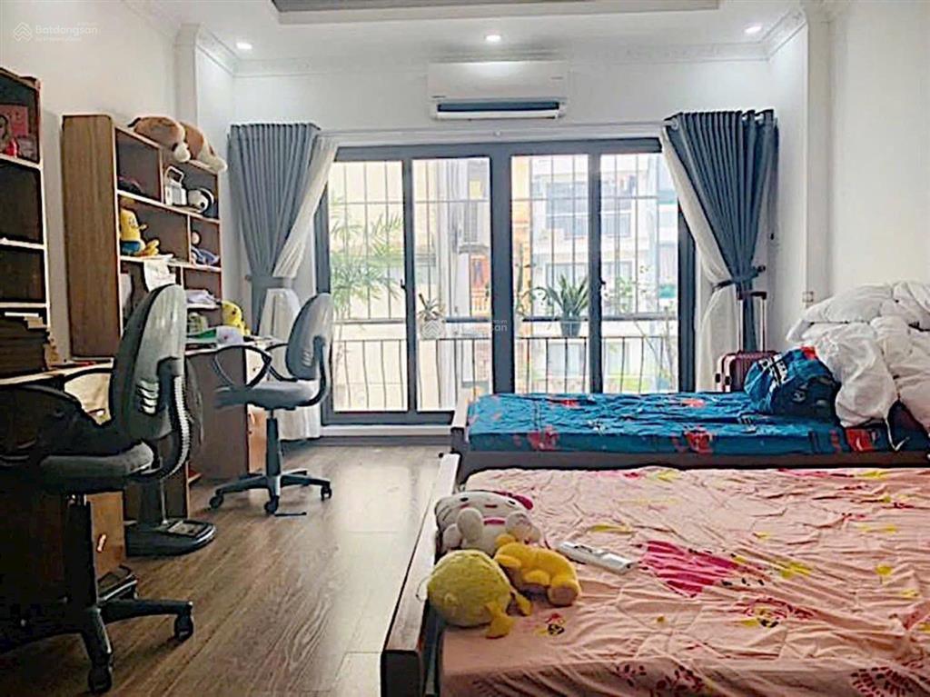 Bán nhà phố đại từ  linh đàm  vị trí cực đẹp  chỉ sau nhà mặt phố  5 tầng mới tinh