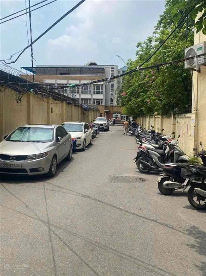 Bán nhà phố chùa bộc  kinh doanh  ô tô đỗ cửa  12.5 tỷ ngay sát cổng học viện ngân hàng