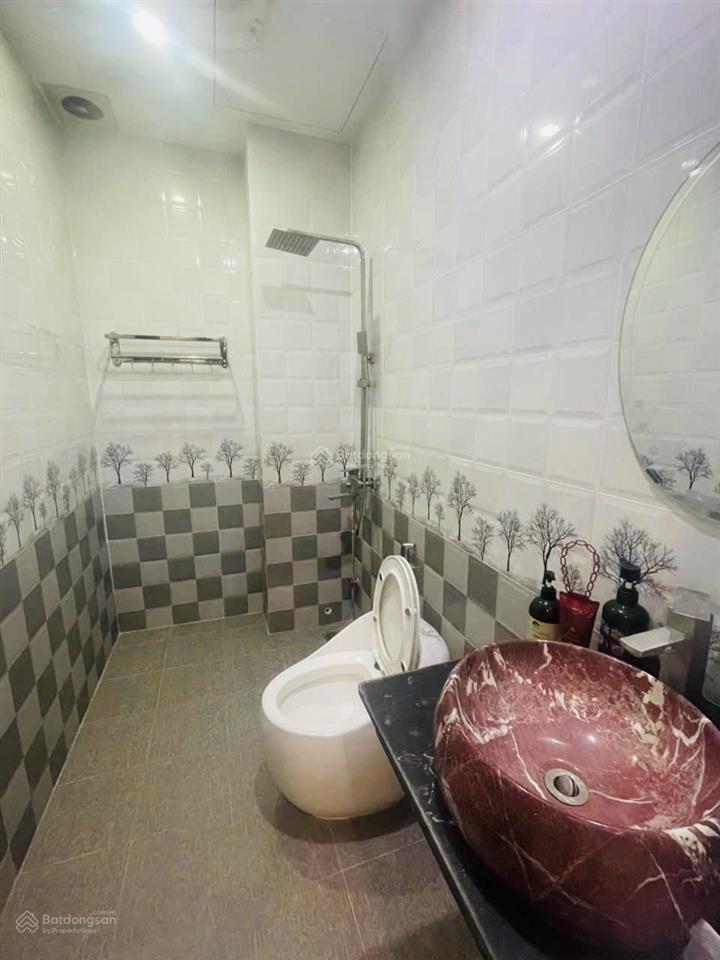 Vị trí đẹp thuận tiện kinh doanh