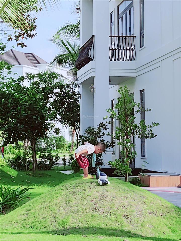 Chỉ hơn 3 tỷ, sở hữu biệt thự & golf cao cấp 4pn 4wc kế vinhomes, tặng toàn bộ nội thất cao cấp.