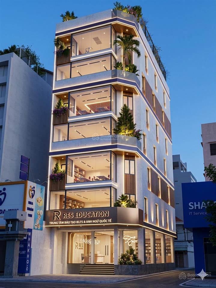 Siêu phẩm góc 3 mặt tiền cộng hoà  1200m2 tòa nhà chuẩn văn phòng khu sân bay tân bình