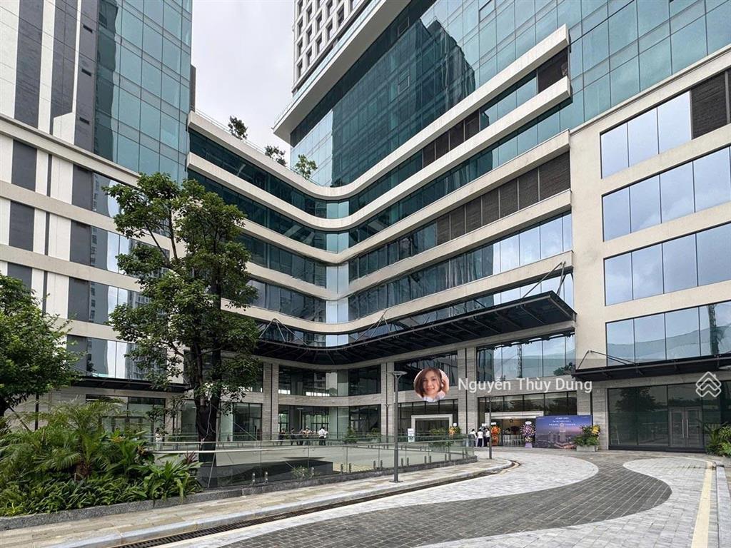 Cho thuê văn phòng hạng b toà pearl tower 1 châu văn liêm, dt 1.466m2 có cắt nhỏ, giá chỉ 255k/m2