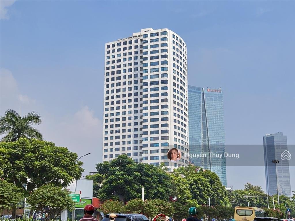 Cho thuê văn phòng toà ngọc khánh plaza, dt 450m2 có cắt lẻ, giá chỉ 250.000đ/m2/th, view hồ mát mẻ