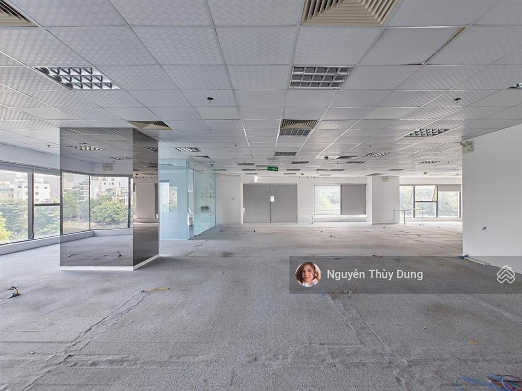 Cho thuê văn phòng toà ngọc khánh plaza, dt 450m2 có cắt lẻ, giá chỉ 250.000đ/m2/th, view hồ mát mẻ