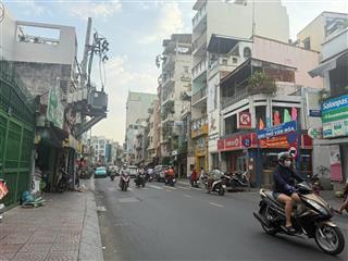 Nhà hiếm mặt tiền huỳnh văn bánh, p15 ngay phan đình phùng  3 tầng dt 5x9 đct 50tr/tháng  10 tỷ