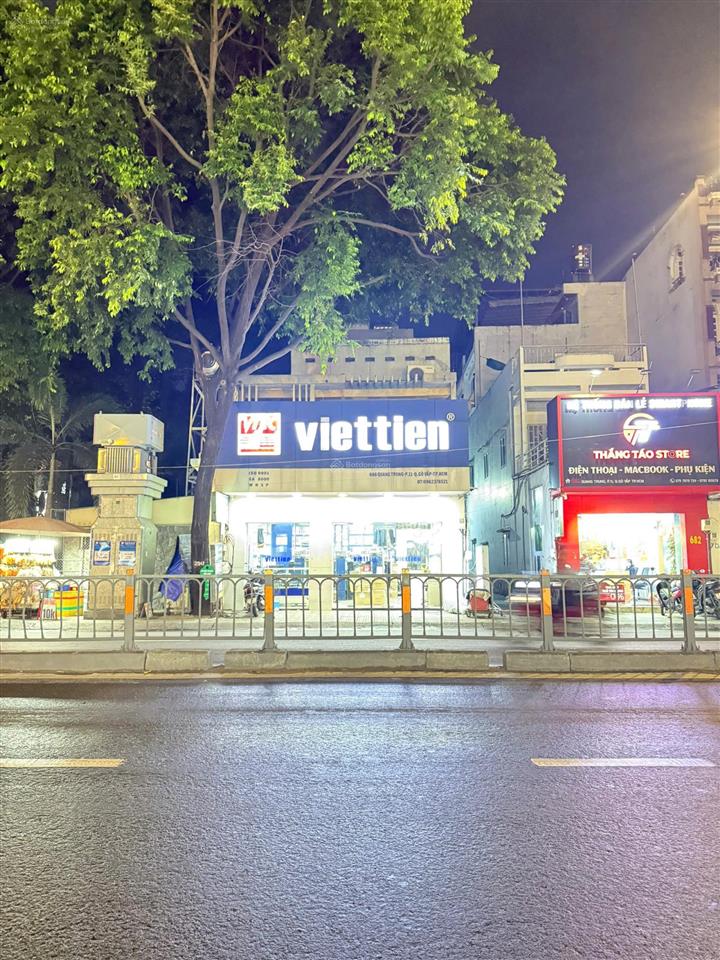 Bán nhà mặt tiền quang trung đối diện chợ hạnh thông tây  2 tầng dt 7x16, đang cho viettien thuê