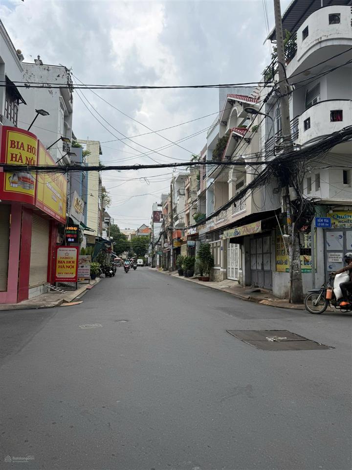 Nhà hxh thông 8m một trục trường chinh  dt 8x17 vuông đẹp chỉ 15.5 tỷ