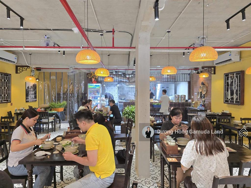 Shophouse celadon city, 288m2, mua cđt, trung tâm thác nước, diamond, lợi nhuận 20%/ hướng nam
