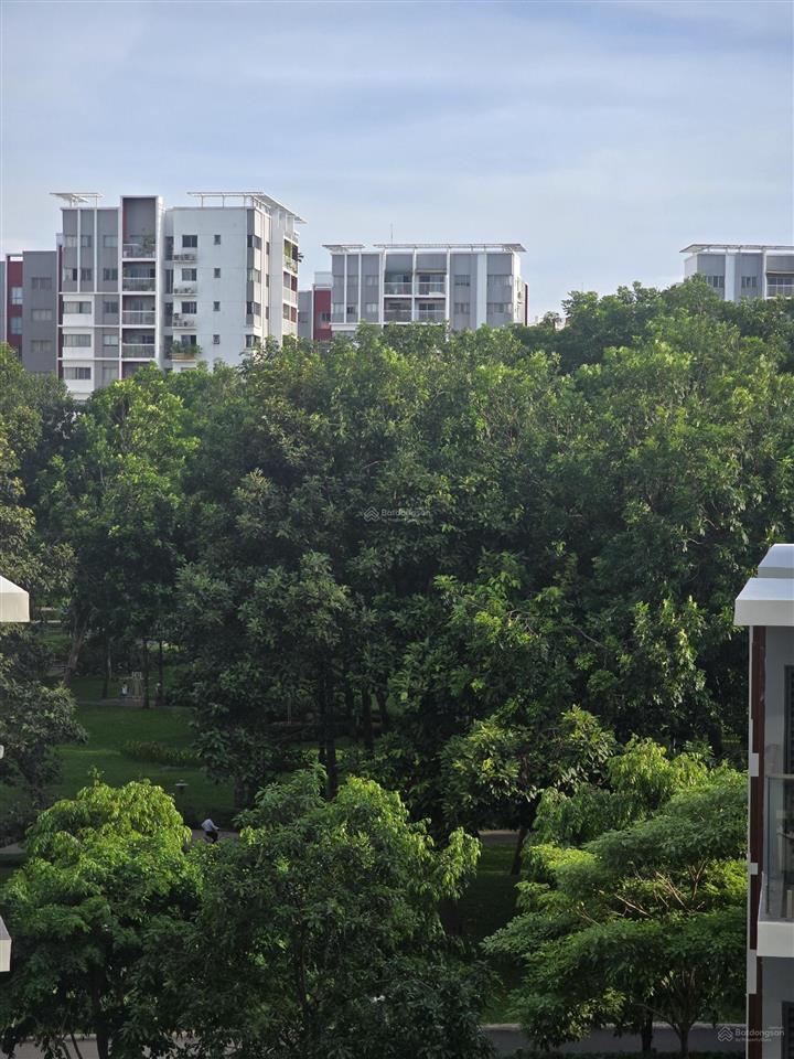 Cắt lỗ! bán căn 3pn + 1 diamond brilliant 142m2, view đẹp, full nội thất giá chỉ 9.5 tỷ