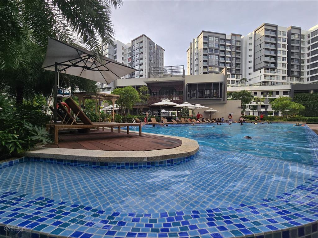 Cắt lỗ! bán căn 3pn + 1 diamond brilliant 142m2, view đẹp, full nội thất giá chỉ 9.5 tỷ