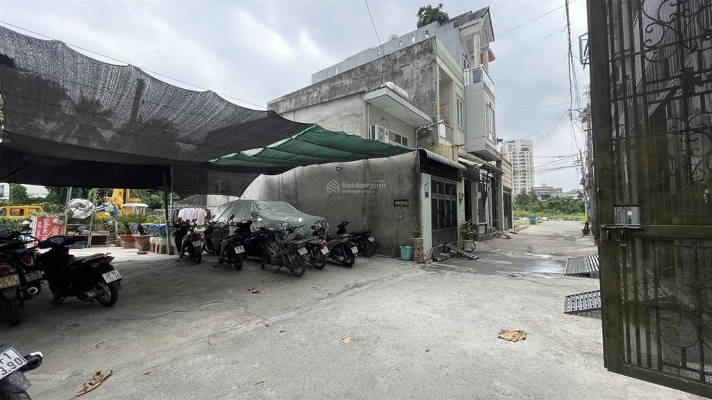 Bán lô đất hxh cách vài căn ra mặt tiền vành đai 2, linh đông, thủ đức  52,9m2 giá chỉ 5,8 tỷ