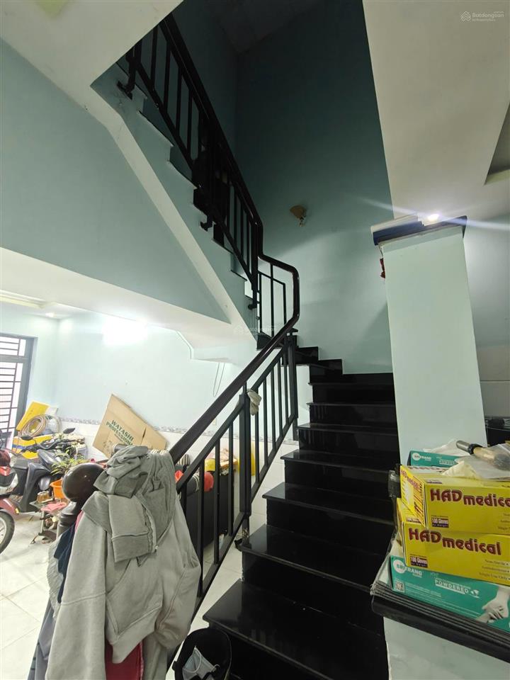 Chủ ngộp bank cần bán gấp chưa tới 5 tỷ, dt 4x13 thích hợp cho thuê hoặc xây mới, ac sở hữu ngay