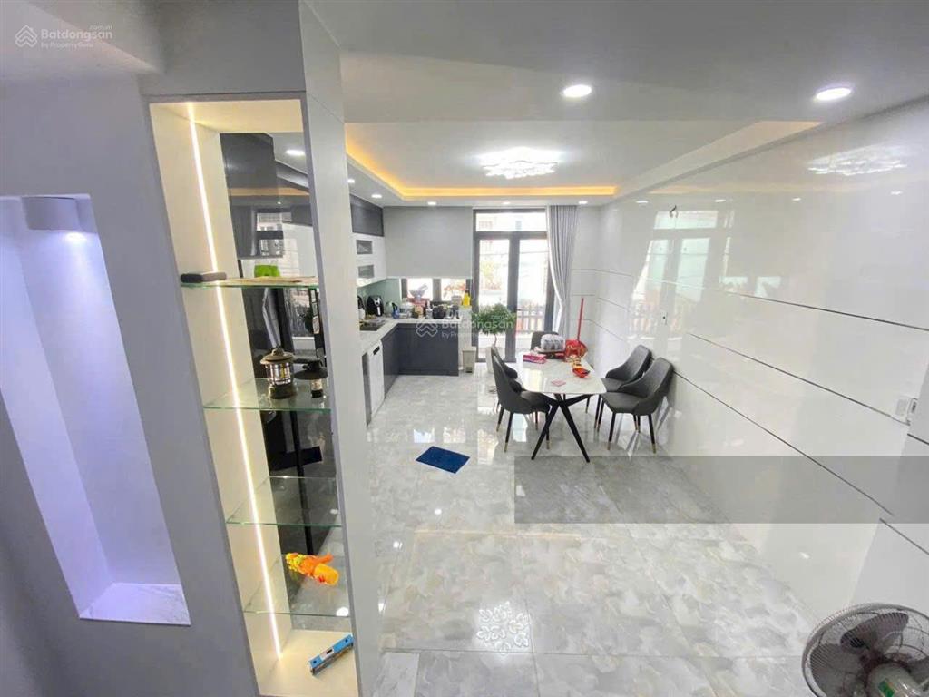 Nhà mới kiên cố 4,5 tấm cực đẹp dt4x15,7 full nội thất chỉ 7t2 phù hợp gđ đông thành viên