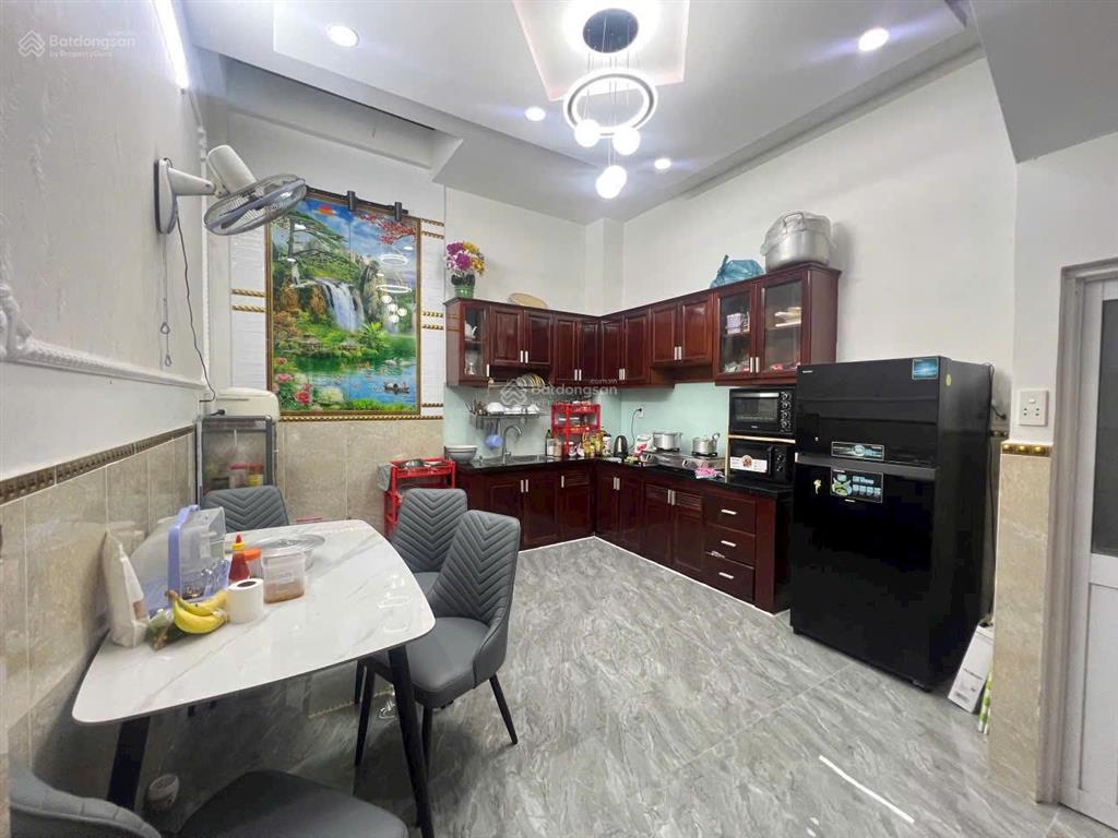 Nhà cực đẹp giá cực tốt chỉ 6t7 a/c sở hữu ngay dt4x13 4pn ( 2pn master ) full nội