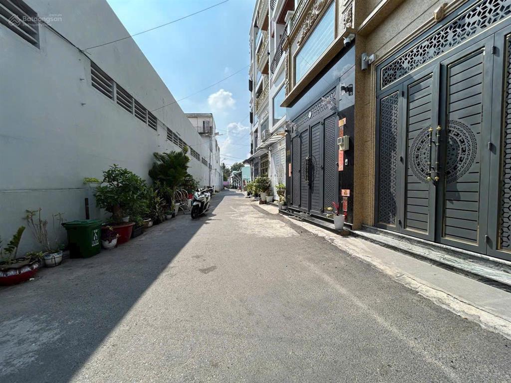 Nhà xây mới 100% full nội thất 4,5tấm dt4x13 chỉ 7t2 tl sở hữu ngay nhà mới siêu đẹp 4pn 6wc