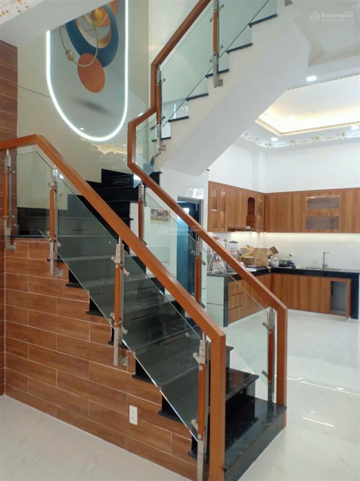 Nhà xây mới hẻm xe hơi dt4,27x14 đúc 4tấm btct 4pn 5wc chỉ 7t3 full nội thất, phù hợp gđ đông
