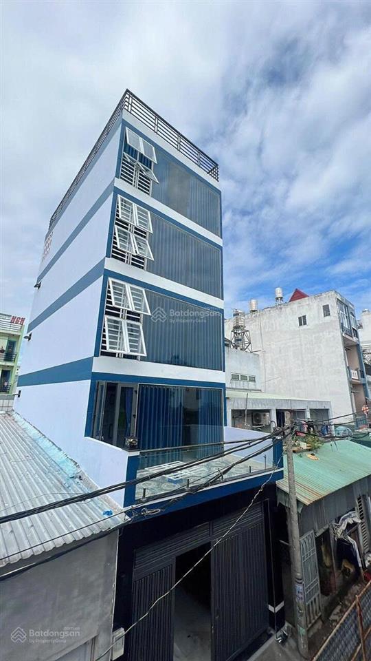 Chủ ngợp bank cần bán gấp nhà dt siêu đẹp 5x12 đúc 4,5 tâm btct, cơ hội a/c đầu tư bđs cực tiem nag