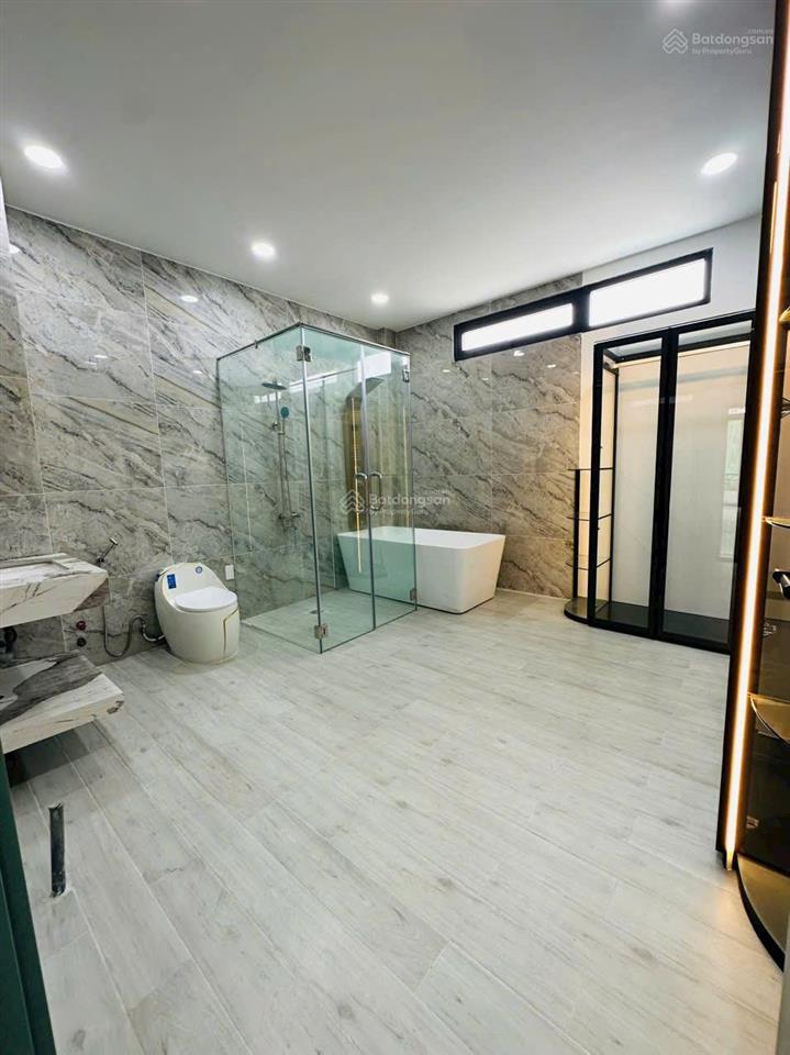Nhà mới hẻm xe hơi khu phân lô dt4,15x18 nh4,5 đúc 4,5 tấm full nt chỉ 7t6 tl mạnh a/c sở hữu ngay