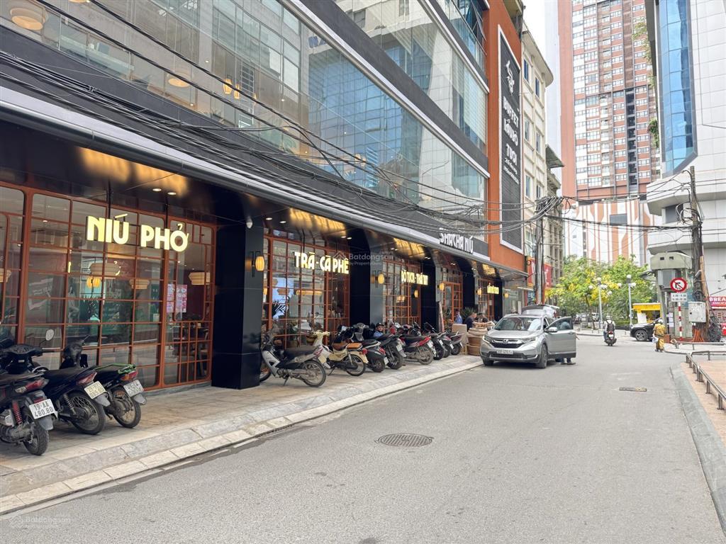 Cho thuê dt 333m2 vũ phạm hàm vị trí vàng quận cầu giấy