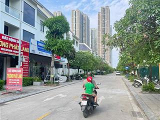 Chính chủ cần bán nhà b6 trục chính thông vin khu b mới geleximco