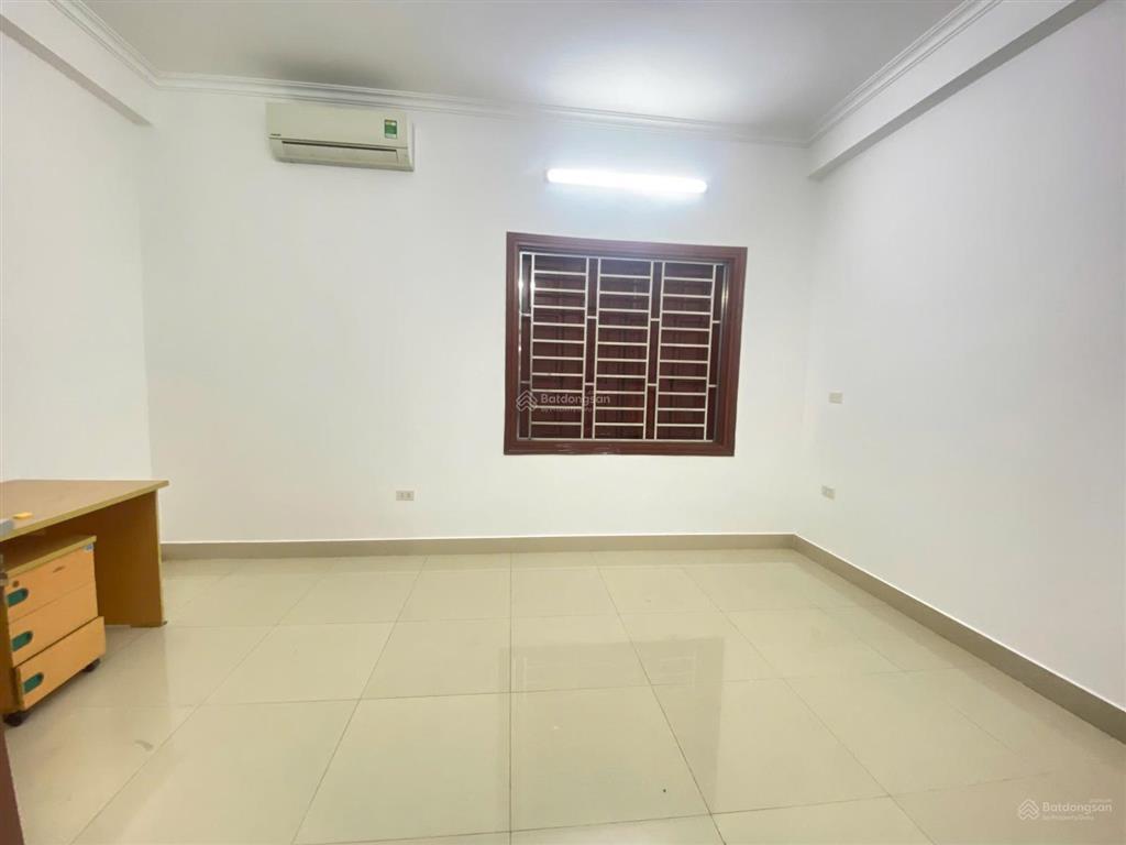 Chính chủ cho thuê lk19 dt 82,5m² kđt văn khê, hoàn thiện 4 tầng, vị trí đẹp