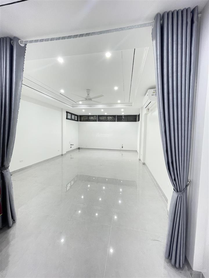 Chính chủ cho thuê lk khu c geleximco hoàn thiện 5 tầng. có thang máy 40tr/tháng