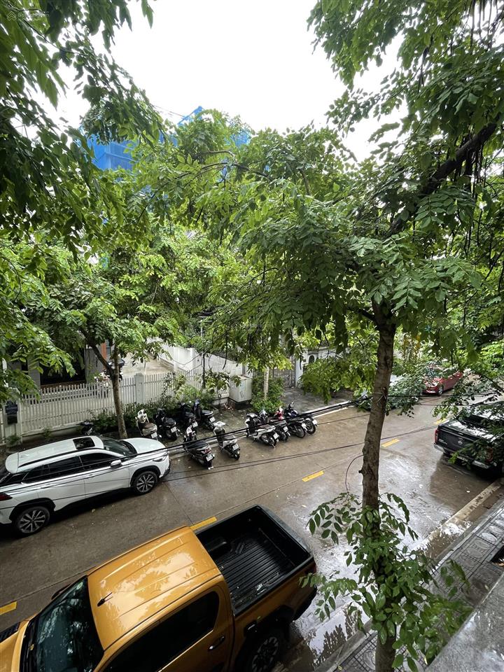 Chính chủ cho thuê lk khu c geleximco hoàn thiện 5 tầng. có thang máy 40tr/tháng