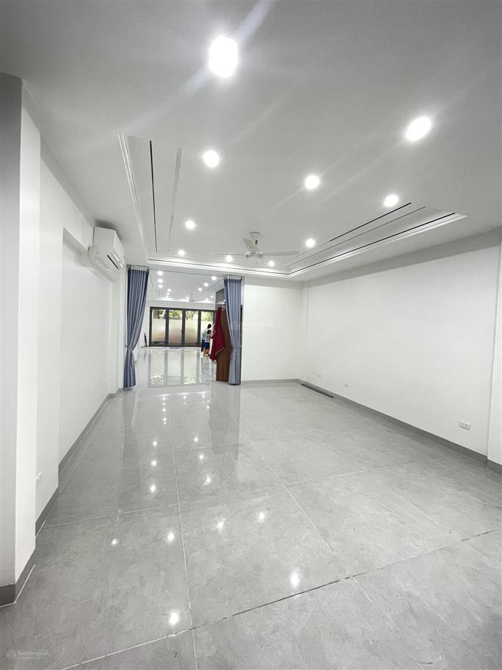 Chính chủ cho thuê lk khu c geleximco hoàn thiện 5 tầng. có thang máy 40tr/tháng