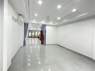 Chính chủ cho thuê lk khu c geleximco hoàn thiện 5 tầng. có thang máy 40tr/tháng