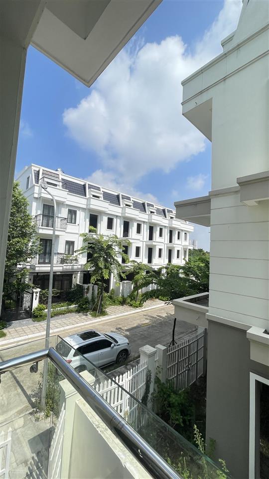 Chính chủ cần bán lk khu b mới geleximco 75m sđcc giá 13 tỷ
