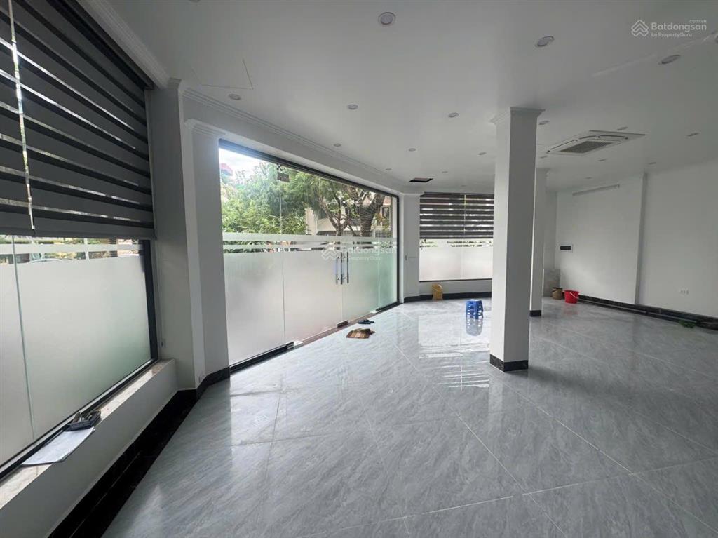 Chính chủ cho thuê nhà kđt an hưng, căn góc, dt 140m có thang máy