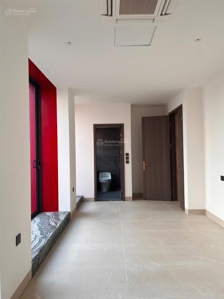 Chính chủ cho thuê tòa nhà văn phòng tại kđt văn khê, dt sàn 470m. giá 55tr