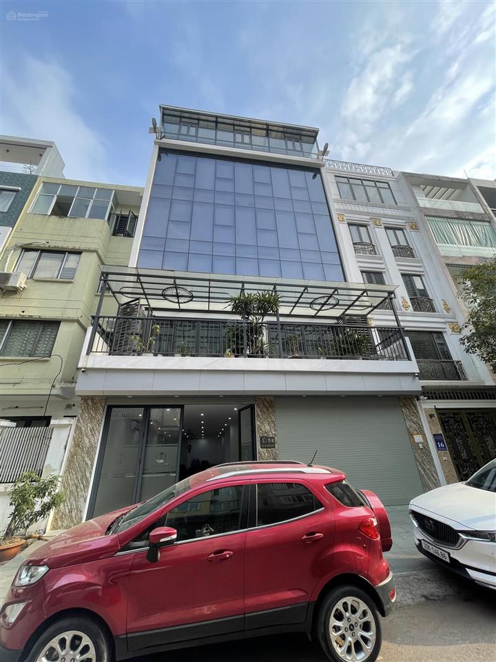 Cho thuê sàn văn phòng 120m tại kđt văn khê, điều hòa thang máy 12.5tr/tháng
