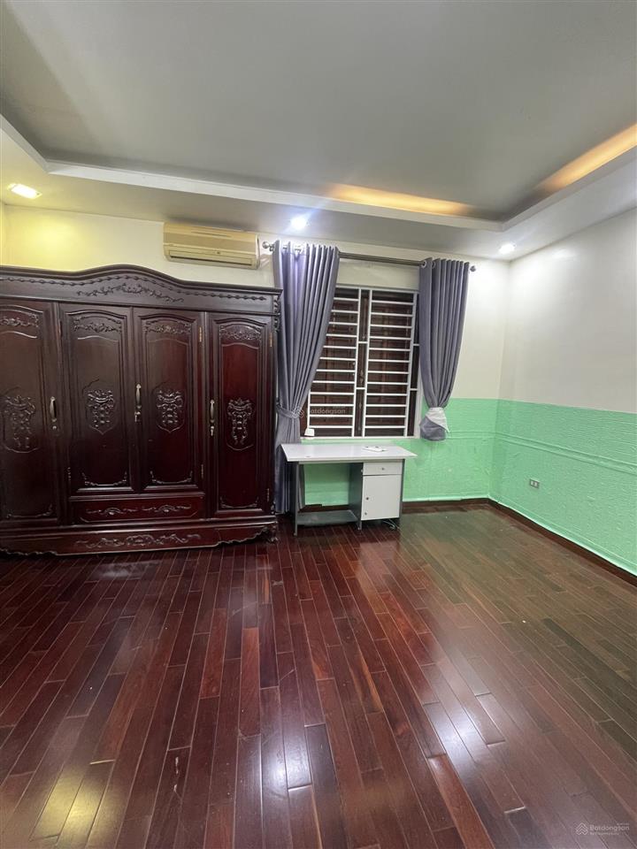 Chính chủ cho thuê nhà lk kđt văn khê 82.5m hoàn thiện 4 tầng full nội thất 20tr/tháng