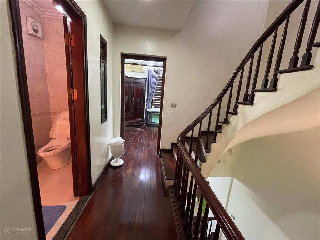 Chính chủ cho thuê nhà lk kđt văn khê 82.5m hoàn thiện 4 tầng full nội thất 20tr/tháng