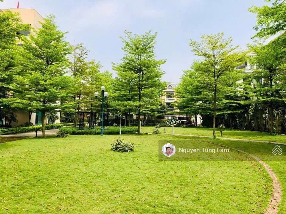 Bán căn góc 120 m2, 3 ngủ, ct15 green park việt hưng  nội thất tiền tỷ